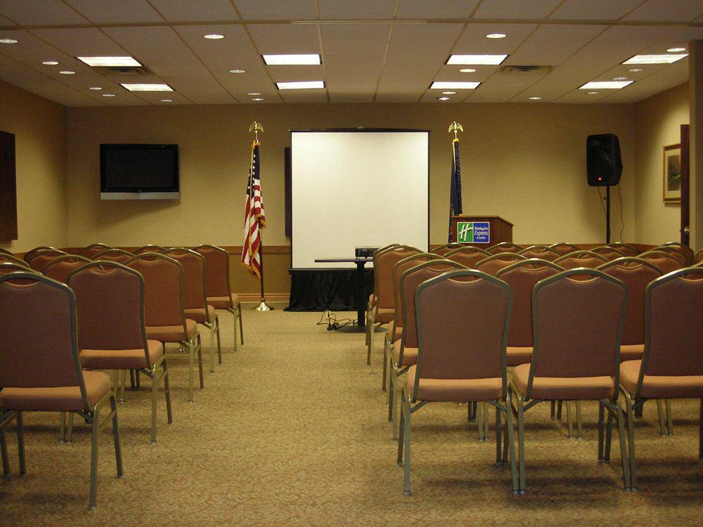 Holiday Inn Express Hotel & Suites Pittsburgh Airport By Ihg Robinson Township Facilités photo