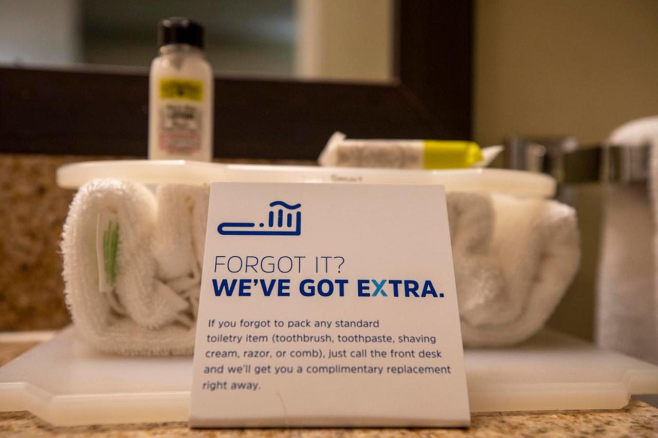 Holiday Inn Express Hotel & Suites Pittsburgh Airport By Ihg Robinson Township Extérieur photo