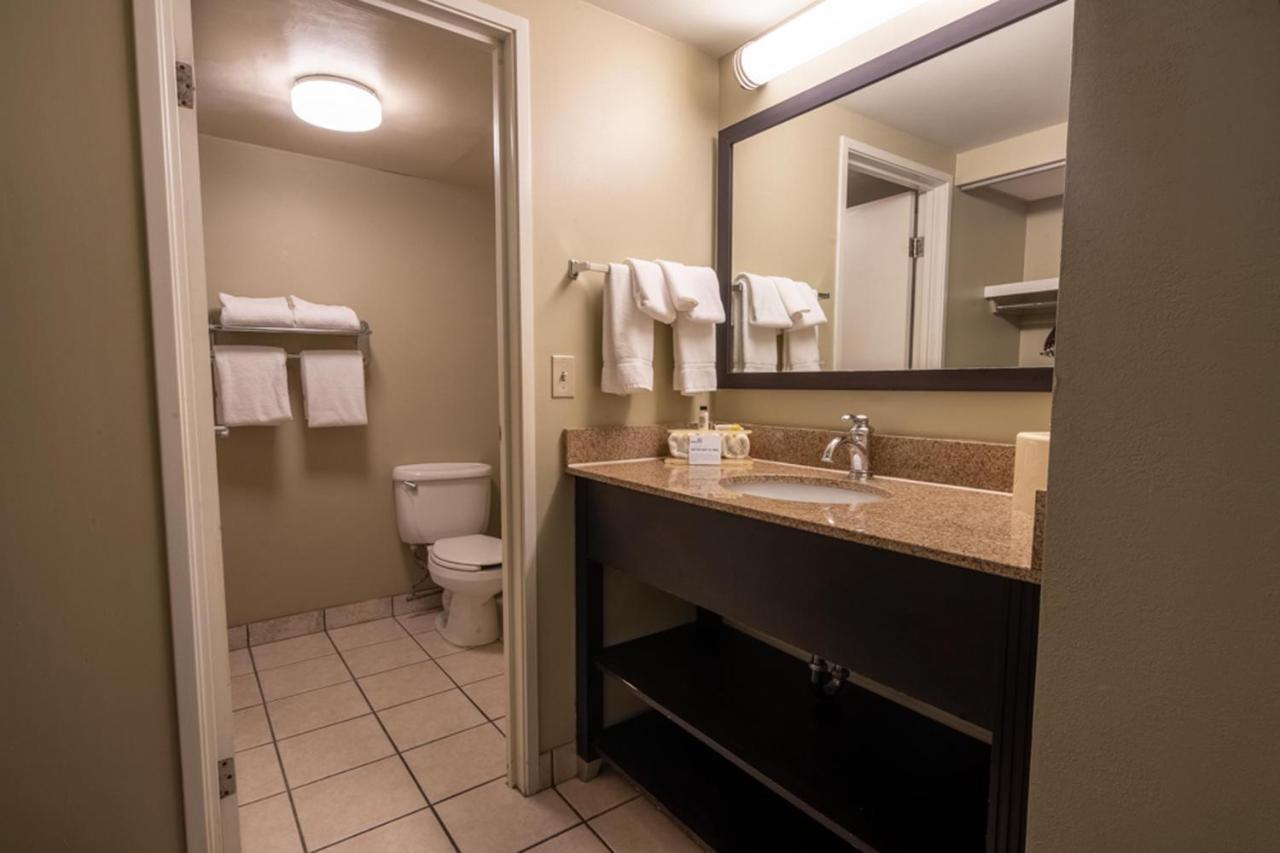 Holiday Inn Express Hotel & Suites Pittsburgh Airport By Ihg Robinson Township Extérieur photo