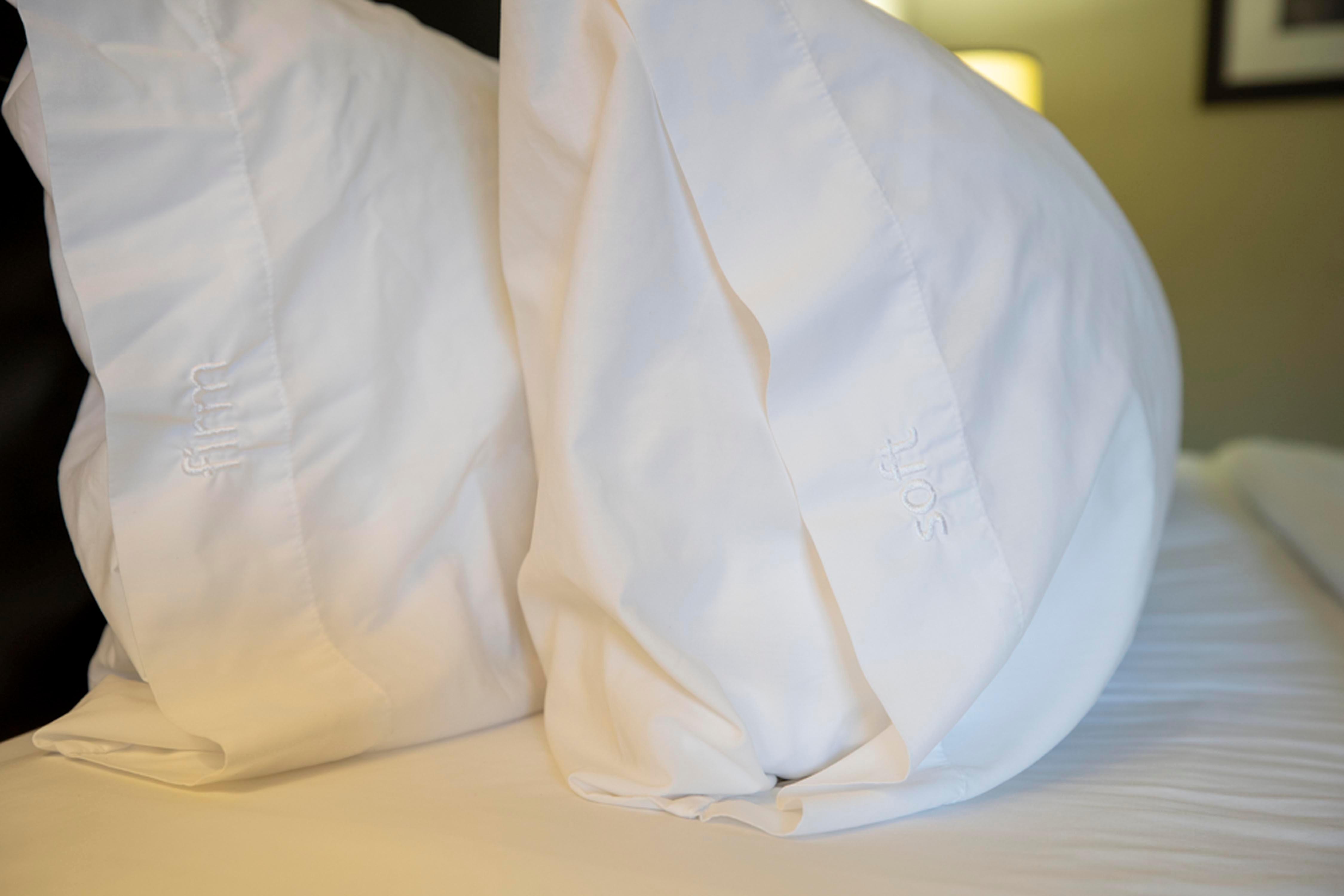 Holiday Inn Express Hotel & Suites Pittsburgh Airport By Ihg Robinson Township Extérieur photo