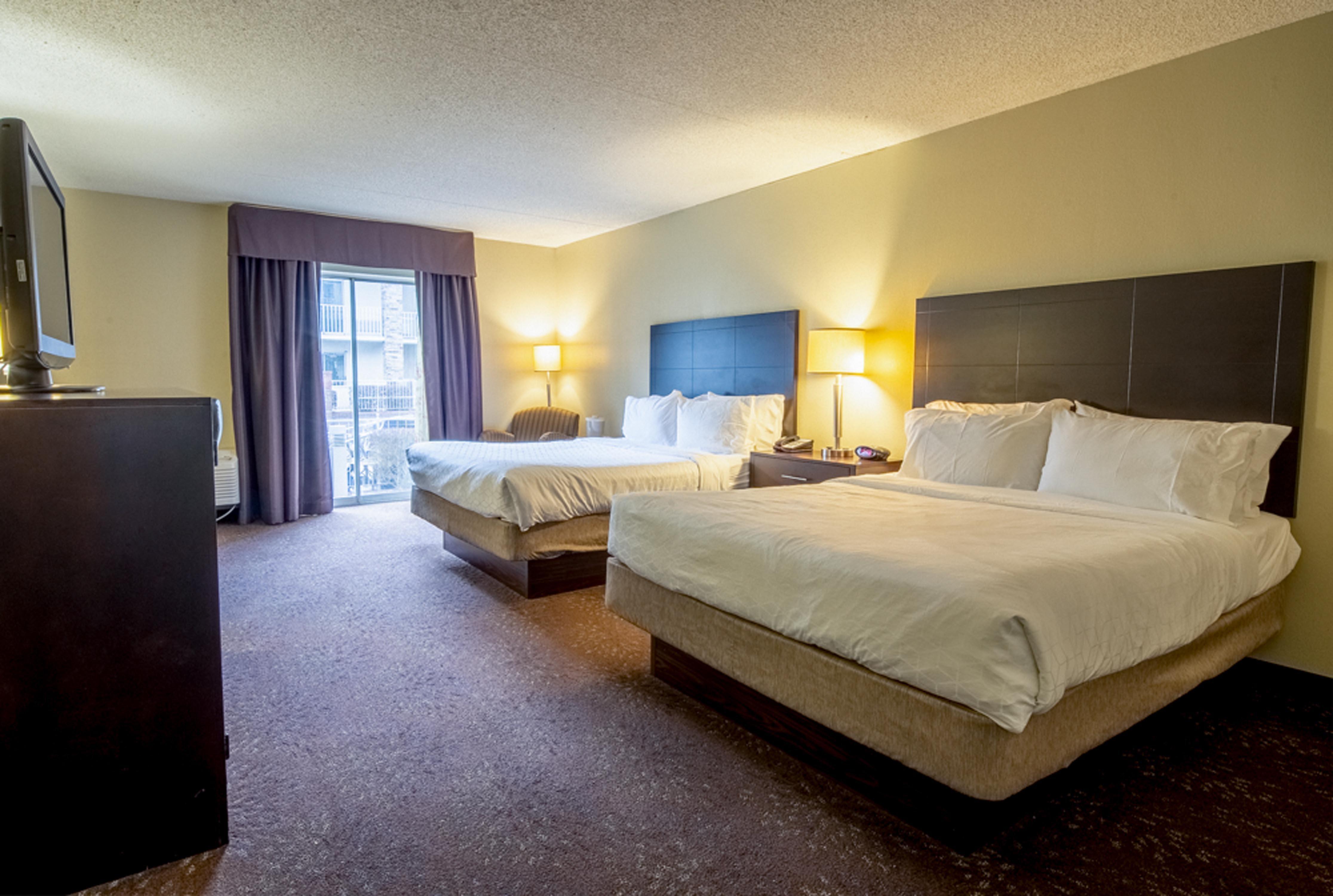 Holiday Inn Express Hotel & Suites Pittsburgh Airport By Ihg Robinson Township Extérieur photo