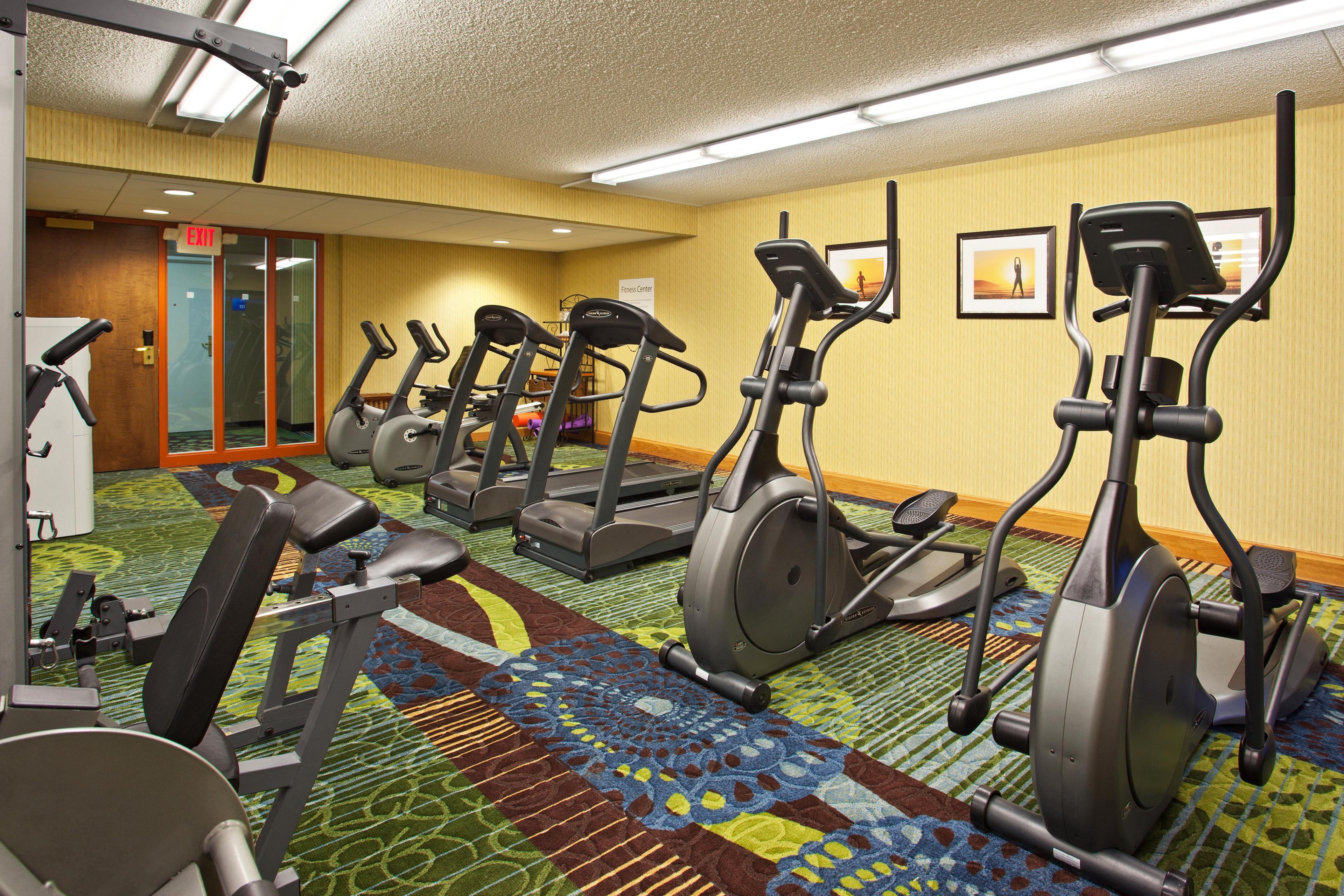 Holiday Inn Express Hotel & Suites Pittsburgh Airport By Ihg Robinson Township Extérieur photo