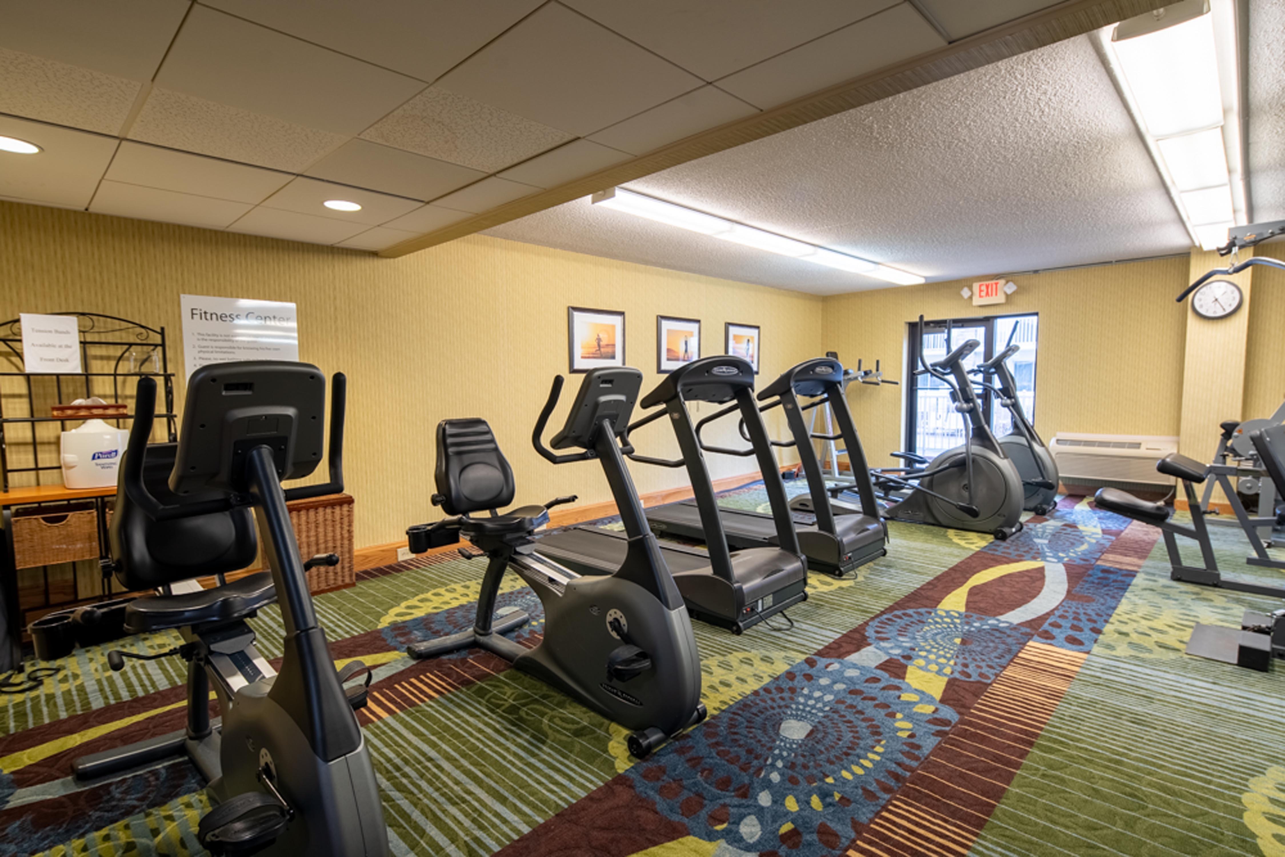 Holiday Inn Express Hotel & Suites Pittsburgh Airport By Ihg Robinson Township Extérieur photo
