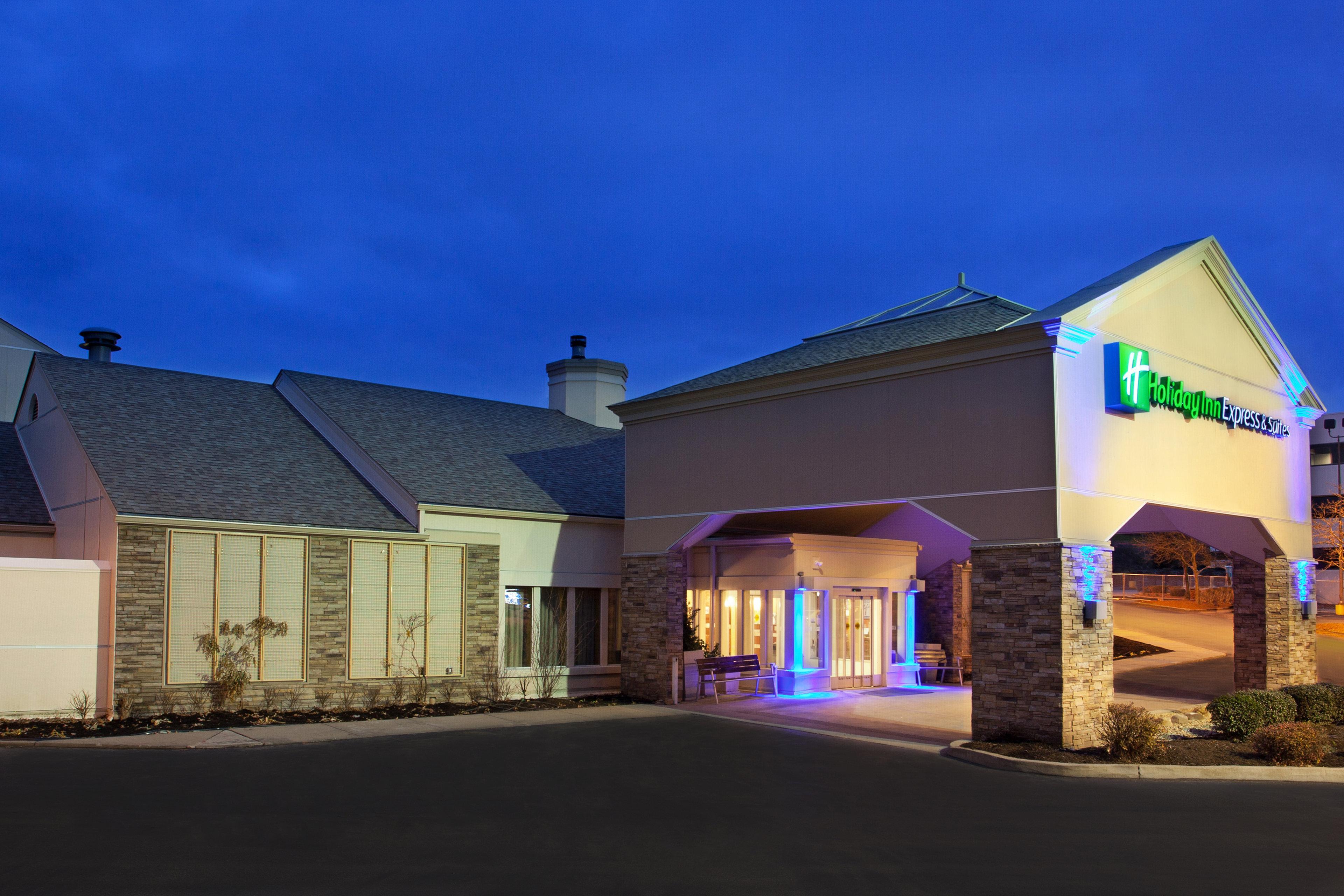 Holiday Inn Express Hotel & Suites Pittsburgh Airport By Ihg Robinson Township Extérieur photo